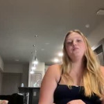 Nude lizzygetsbusy101